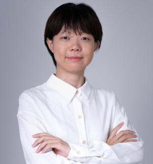 Xinyi Zhu